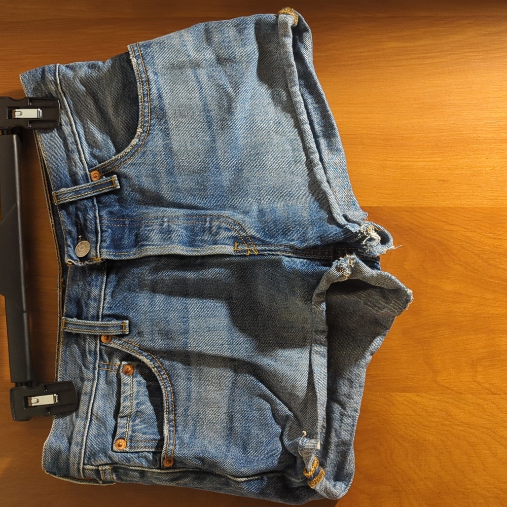 Levi's Button Fly 501 Shorts W27